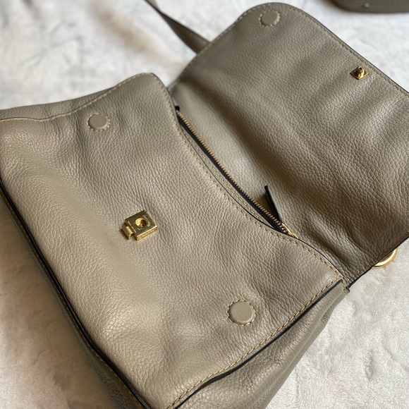 MARC Jacob’s Leather Crossbody/Shoulder Bag - Picture 6 of 17